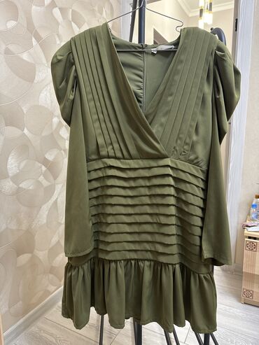 Вечернее платье, Коктейльное, Короткая модель, С рукавами, 2XL (EU 44), 3XL (EU 46)