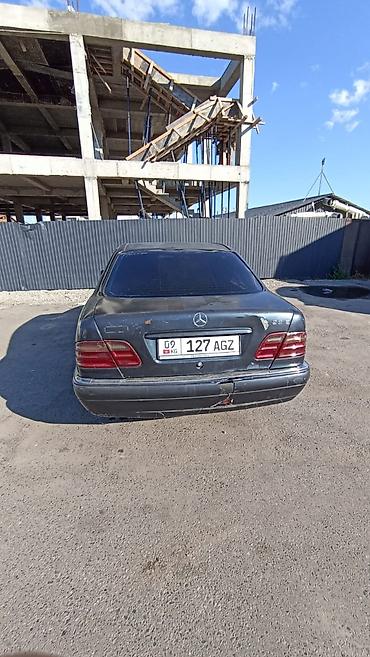 r 21: Mercedes-Benz E-Class: 1999 г., 2.3 л, Механика, Бензин, Седан — 5