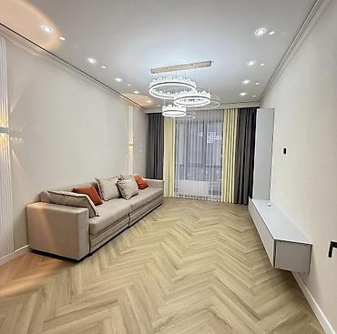 2 комнаты, 77 м², Асанбай мкр Элитка, 2 этаж, Дизайнерский ремонт