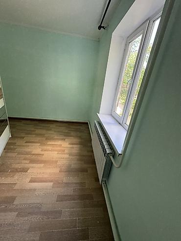 Продажа коттеджей и домов: Продаётся частный дом 110кв м есть времянка с 2 комнатами+50кв м. Есть — 7