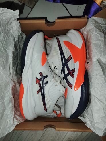 гейнер цена бишкек: ASICS Meteris Paris White 🤍❤️ размер 42 плюс минус за 4000 сом если