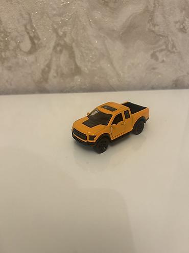 Avtomobil satışı: Sarı rəngli mini pikap oyuncağı - Material: metal və plastik qarışığı — 10