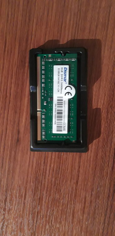 Operativ yaddaş (RAM): Operativ yaddaş (RAM) 8 GB, 1600 Mhz, DDR3, Noutbuk üçün