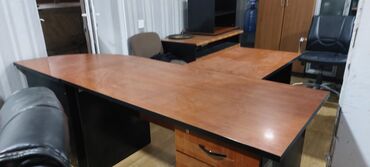 Digər ev dekoru: Möhkəm səliqəli ofis üçün mebellər — 8