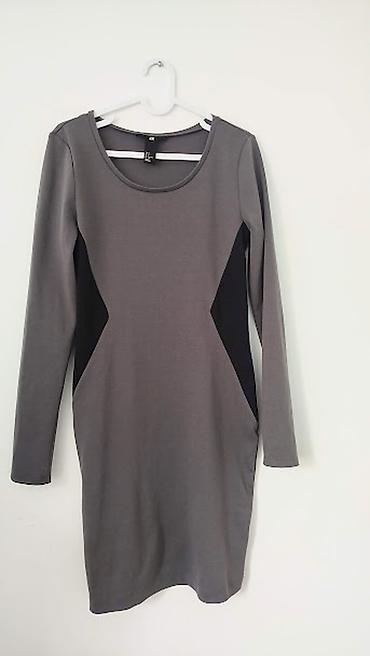 hm teksas haljina: H&M haljina, veličina S Pazuh 42-55,struk 38-58,duzina 90cm. - — 1