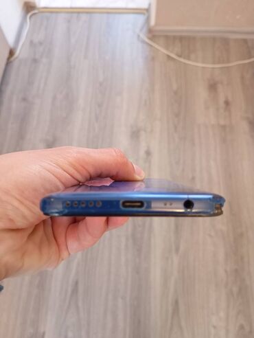 Apple iPhone: Bütün gördüyünüz telefonlar birlikdə satılır və qiyməti toplam 100 -da lalafo.az — 8 Apple iPhone: Bütün gördüyünüz telefonlar birlikdə satılır və qiyməti toplam 100 — 8