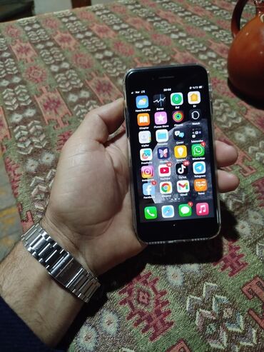 Apple iPhone: IPhone SE 2020, 128 GB, Qara, Barmaq izi — 6