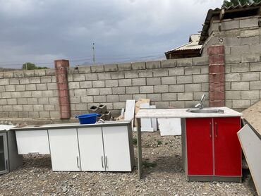 инструменты бу: Кухонный гарнитур, Новый, цвет - Красный, Самовывоз