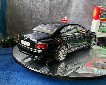 Avtomobil modelləri: Bentley, 2012 il, 1:18, Dəmir, Ödənişli çatdırılma — 14
