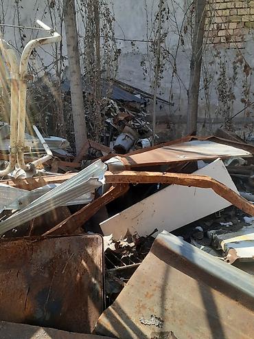 Скупка черного металла: Сдача/продажа металлолома (черный и смешанный) Описание: - Большой — 5