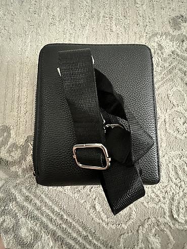 Барсетки: Барсетка, Louis Vuitton, Разделенные отделения, Множество карманов, Застежка на молнии, Б/у — 3