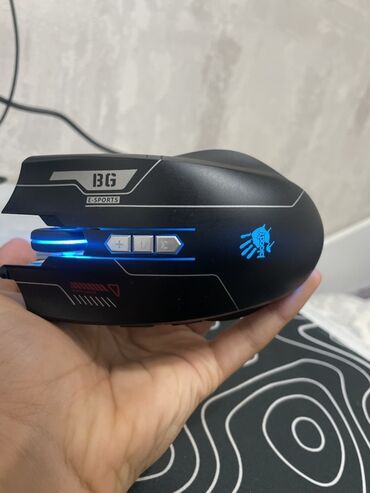 компьютерные мыши maxxtro: Игровая мышь Bloody ES7 (RGB Esports Collection) - Проводная
