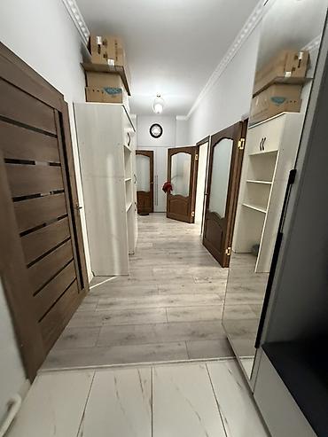 Продажа квартир: 3 комнаты, 90 м², 1 этаж — 4