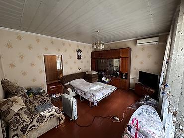 Продажа коттеджей и домов: В продаже просторный дом🔥 ✅Участок - 3,32 соток (факт.больше) ✅Дом- 70 — 9