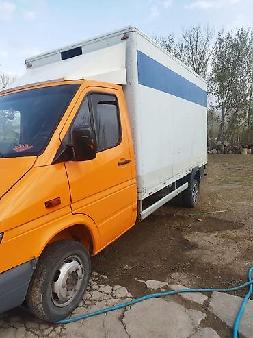 sprinter 2 2: Грузовой фургон Mercedes-Benz Sprinter Бутика 2х скат об2/2 год 2004 — 2