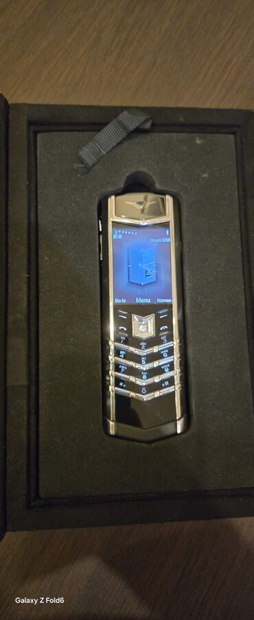 vertu ascent: Vertu Signature Touch
