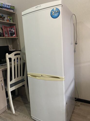 сломанная техника: Холодильник LG, Б/у, Двухкамерный