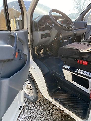 авто домик: Mercedes-Benz Спринтер: 1999 г., 2.9 л, Механика, Дизель, Фургон — 5