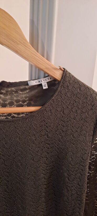 Ziyafət donları: Hamsı brend mallardı.Baha alınıb.hərəsi 1-2dəfə geyinilib — 21