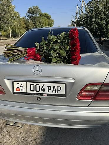Mercedes-Benz E-Class: 2000 г., 3.2 л, Автомат, Бензин, Седан