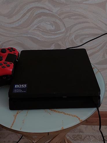 PS4 SLİM 500 GB 2ədəd Joistick orginal 1ay deyil alınıbdı istifadə lalafo.az -da PS4 SLİM 500 GB 2ədəd Joistick orginal 1ay deyil alınıbdı istifadə