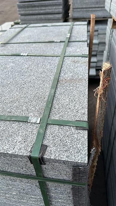 Фасадные гранитные плитки: Гранит гранит Индийский камень есть наличии размер 60•толщина 1.8 at lalafo.kg — 25 Фасадные гранитные плитки: Гранит гранит Индийский камень есть наличии размер 60•толщина 1.8 — 25