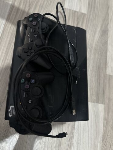 цена приставки плейстейшен 3: Sony PlayStation 3 Super Slim oyun konsolu iki ədəd DualShock tipli