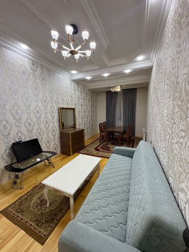 Mənzil kirayələyirəm: Ev ecemi metrosu ile arasi 2 deqiqedir. 10 mertebeli binanin 3 cu — 1