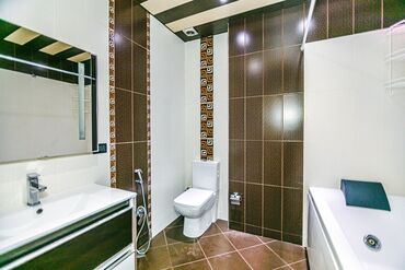 Günlük kirayə mənzillər: 3 otaqlı — 4