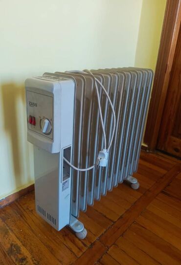 meiset texnikalari: Elektrik radiator satıram işlənmişdir, amma təzə kimidir. Çünki heç