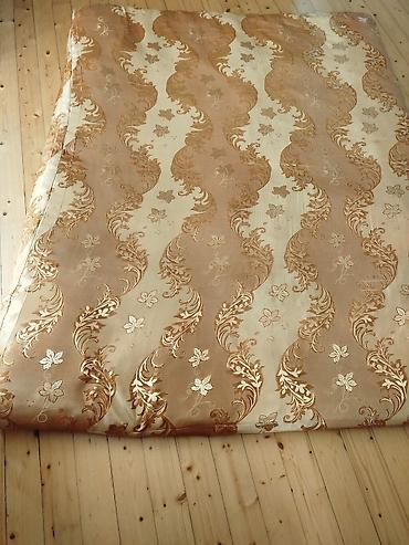 Parçalar: Zərif naxışlı dekorativ parça - Material: sıx toxunmuş, atlas/parça — 1