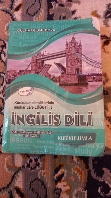 7 ci sinif ingilis dili kitabi: Gülnarə Umudova qayda və söz lüğəti kitabı.İşlənmiş kitabdır