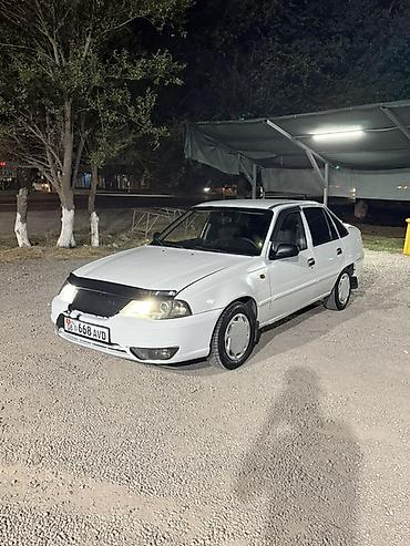 Daewoo Nexia: 2012 г., 1.6 л, Механика, Бензин, Седан at lalafo.kg Daewoo Nexia: 2012 г., 1.6 л, Механика, Бензин, Седан