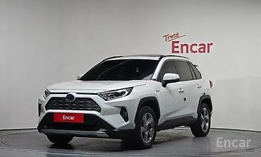 Toyota RAV4: 2021 г., 2.5 л, Вариатор, Гибрид, Кроссовер