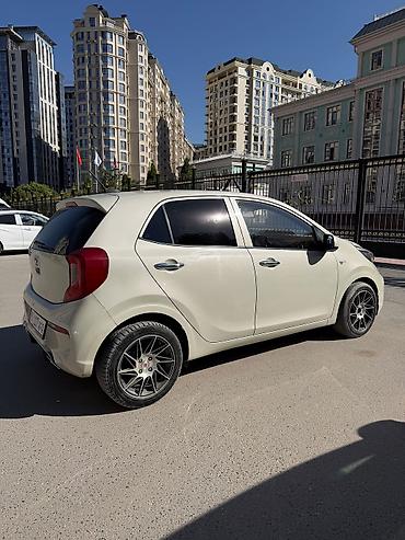 kiy morning: Kia Morning: 2018 г., 1 л — 5