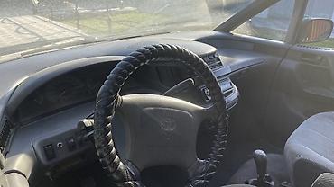 марк два: Toyota Previa: 1992 г., 2.4 л, Механика, Бензин, Минивэн — 4