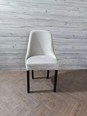 Stolice: Tapacirane stolice za trpezariju – elegantan dizajn i udobno sedenje — 3