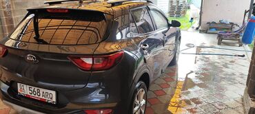 Kia: Kia Stonic: 2018 г., 1.4 л, Автомат, Бензин, Кроссовер — 3