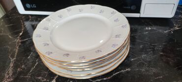 белые посуда: Продам б/у Советские тарелочки в отличном состоянии Чехославакия