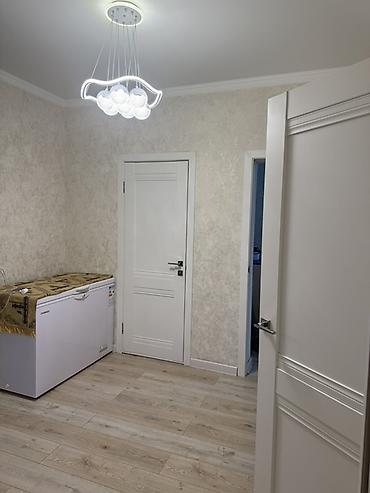 с мебелью: Продаётся дом из четырёх комнат для большой семьи. В доме сделан — 6
