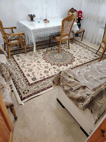 Həyət evləri və villaların satışı: Satılır: həyətli ev - Tikinti materiali: daş və kərpic - Dam örtüyü — 1