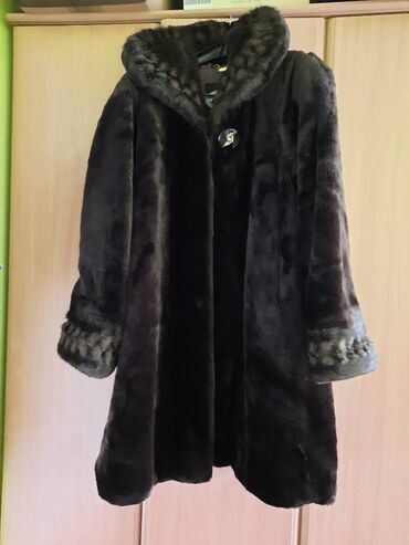 ast jakne: XL (EU 42), Faux fur, color - Brown