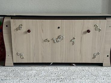кухонные комоды: Комод для одежды, Б/у, С зеркалом, ЛДСП, цвет - Коричневый — 2