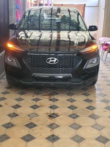 обмен на субару аутбек: Hyundai Kona: 2 л, Автомат, Бензин, Кроссовер