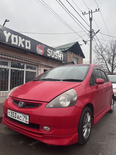 зимные: Honda Fit: 2002 г., 1.3 л, Вариатор, Бензин