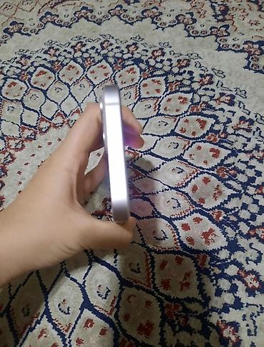 Apple iPhone: IPhone 13, Розовый — 3