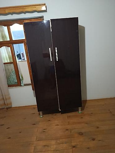 carpayi taxt: Mebel dəsti – şkaflar və TV stendi - 3 ədəd şkaf: - İkiqat qapılı — 3
