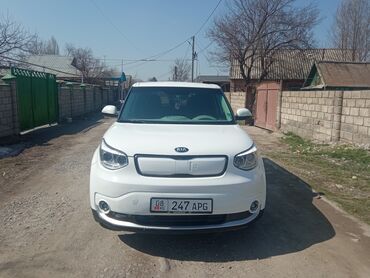 Kia: Kia Soul: 2017 г., 0.8 л, Автомат, Электромобиль, Кроссовер