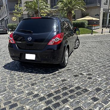 nişan tida: Nissan Tiida: 1.5 l | 2011 il Hetçbek — 2
