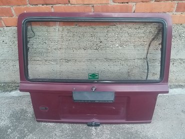 Auto delovi: Vrata gepeka lada 2104 karavan kompletna bordo sa staklom. Očuvana — 3